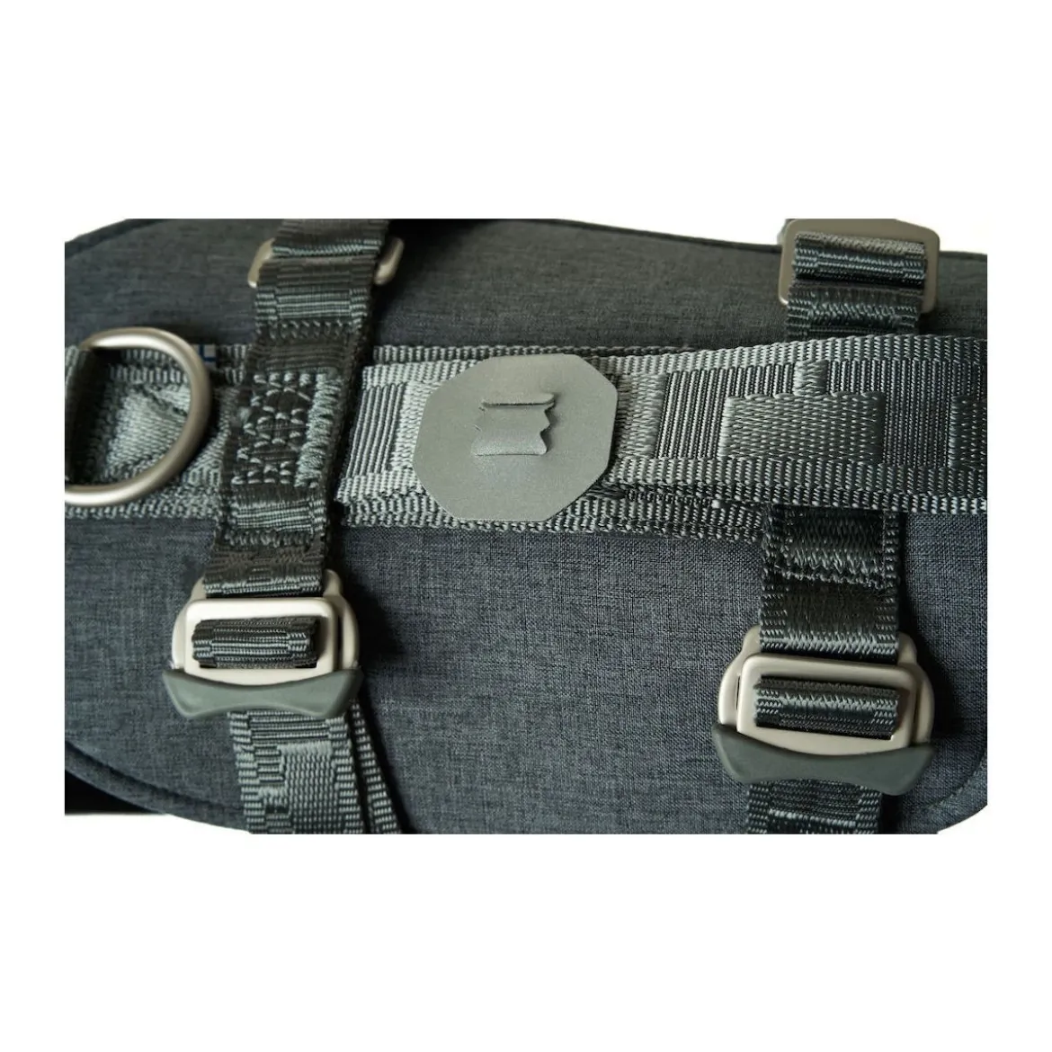 Hurtta Travel Harness ECO Bilsele Svart